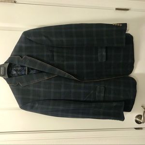 Men’s navy blue and gold plaid sport coat